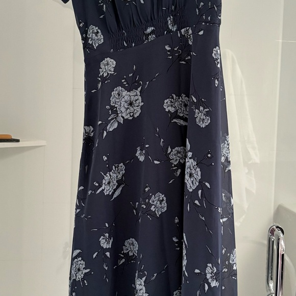 Club Monaco Navy Floral Midi Dress - Picture 3 of 7